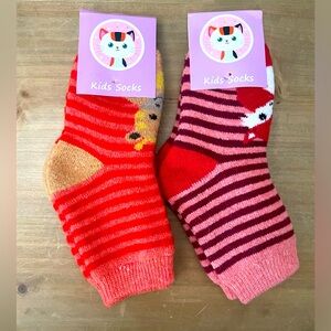 🎄3/$15 NWT Kids Wool Socks (2 pairs) 🦒 🦊